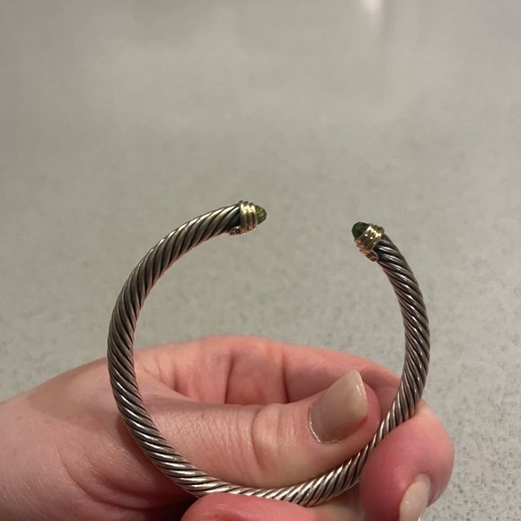 David Yurman Cable Classics Bracelet - 5mm width, Peridot stone - Picture 2 of 4